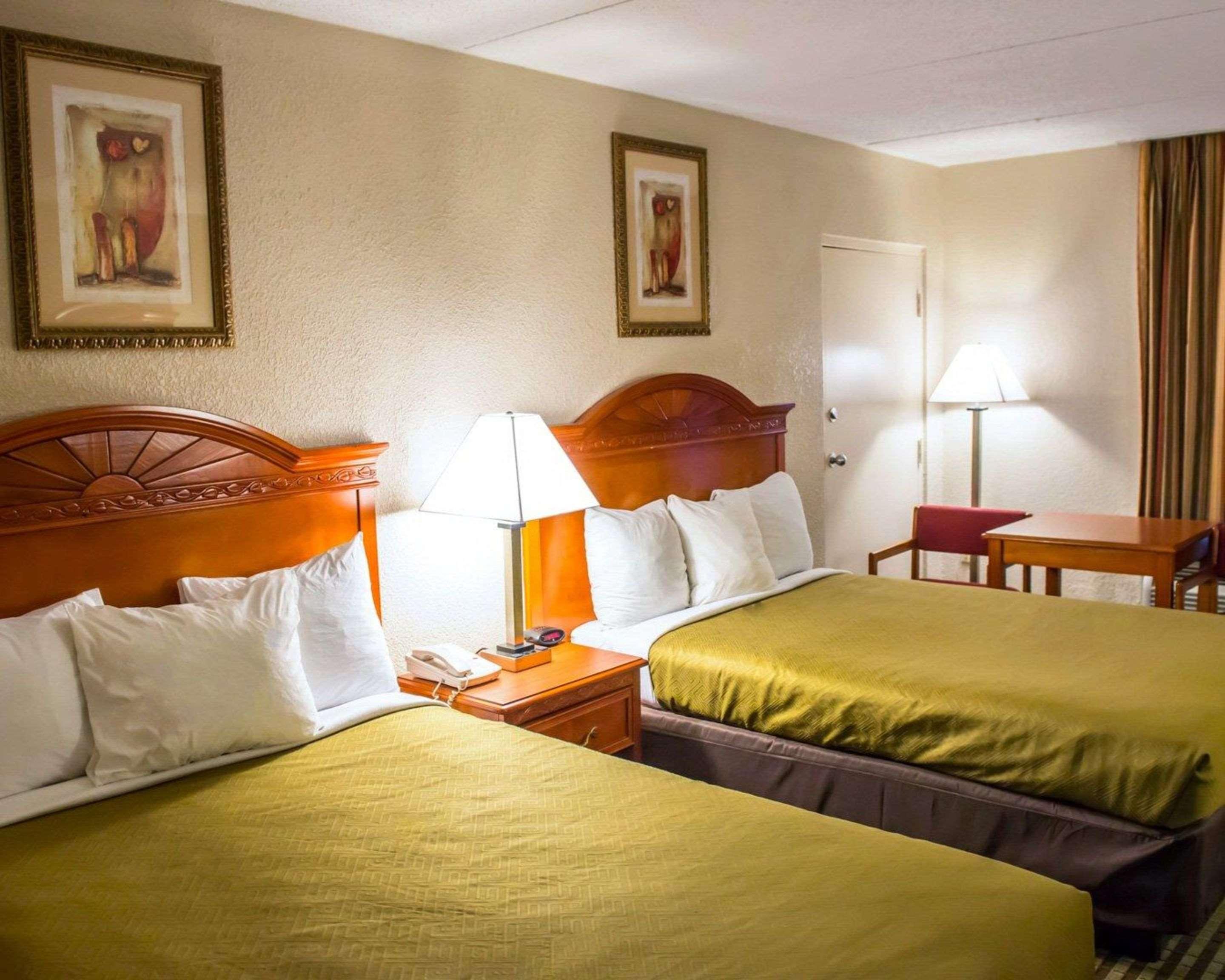 Econo Lodge Panama City Exterior photo